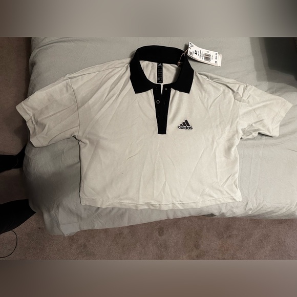 adidas Tops - ADIDAS crop tee